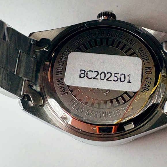 Invicta Women’s Luxury Addition Silver Stainless Silver Face Steel Watch - Picture 9 of 11